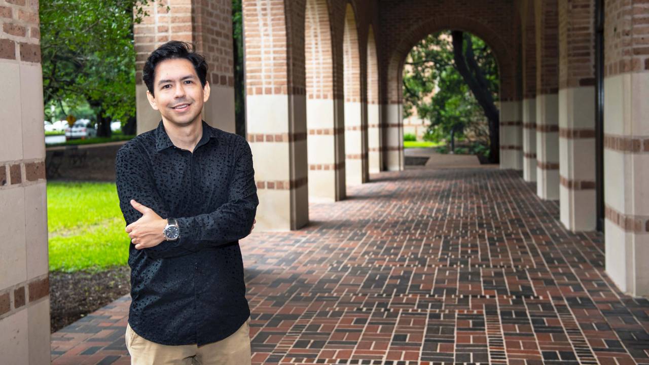 Alumni ESPOL, Vicente Ordóñez, se incorporó como profesor de Rice ...