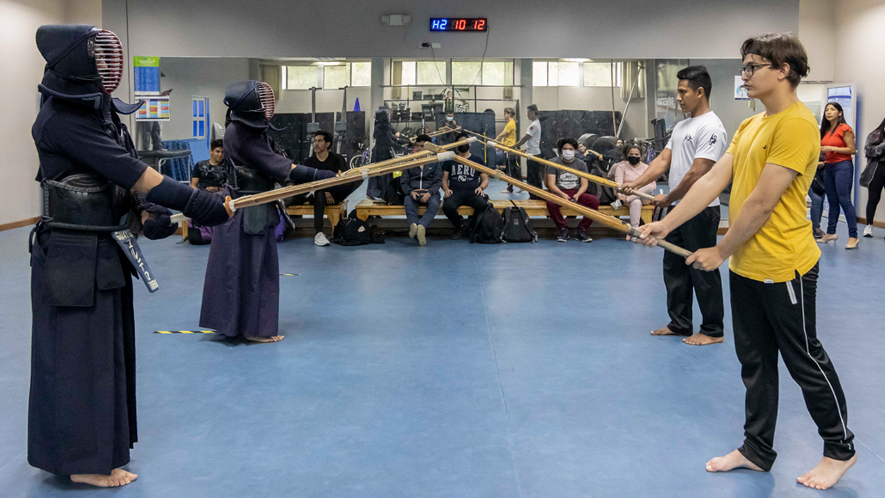 Campeonatos relámpago y clases demostrativas.