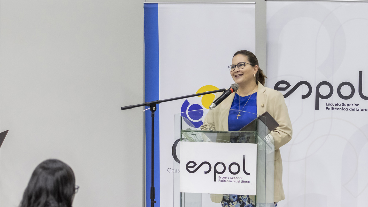 Cecilia Paredes, rectora de ESPOL