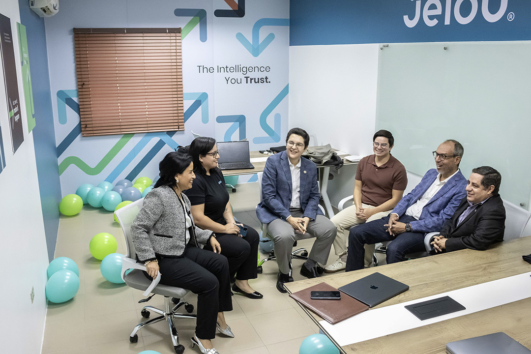 Jelou Digital Factory 4