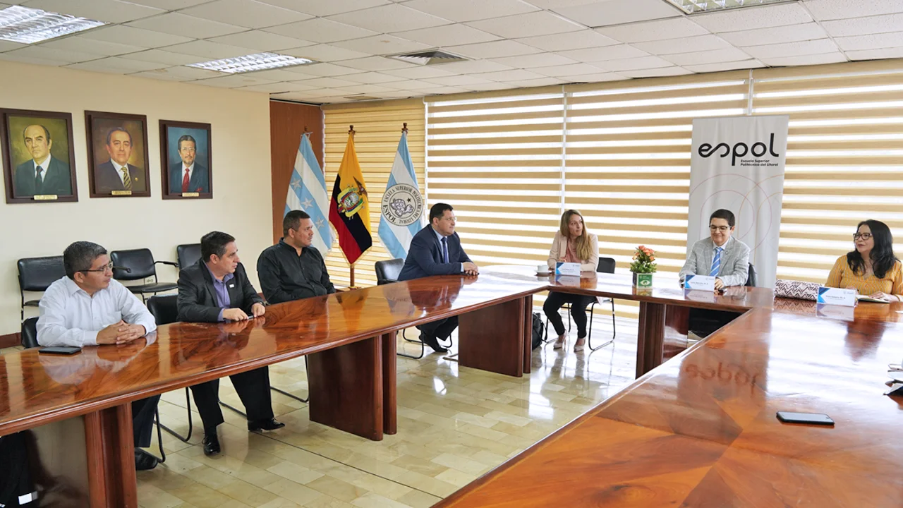 Visita de la vicerrectora de Internacionalización de la U. de Córdoba a ESPOL