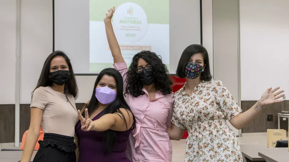 ESPOL celebra la Investigación y premia a científicos, facultades, centros institucionales y estudiantes