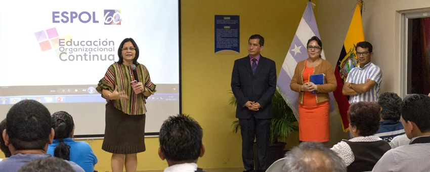 Inicio de clases del Programa de Educación Inconclusa en ESPOL